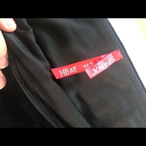 Spanx black velvet leggings xl